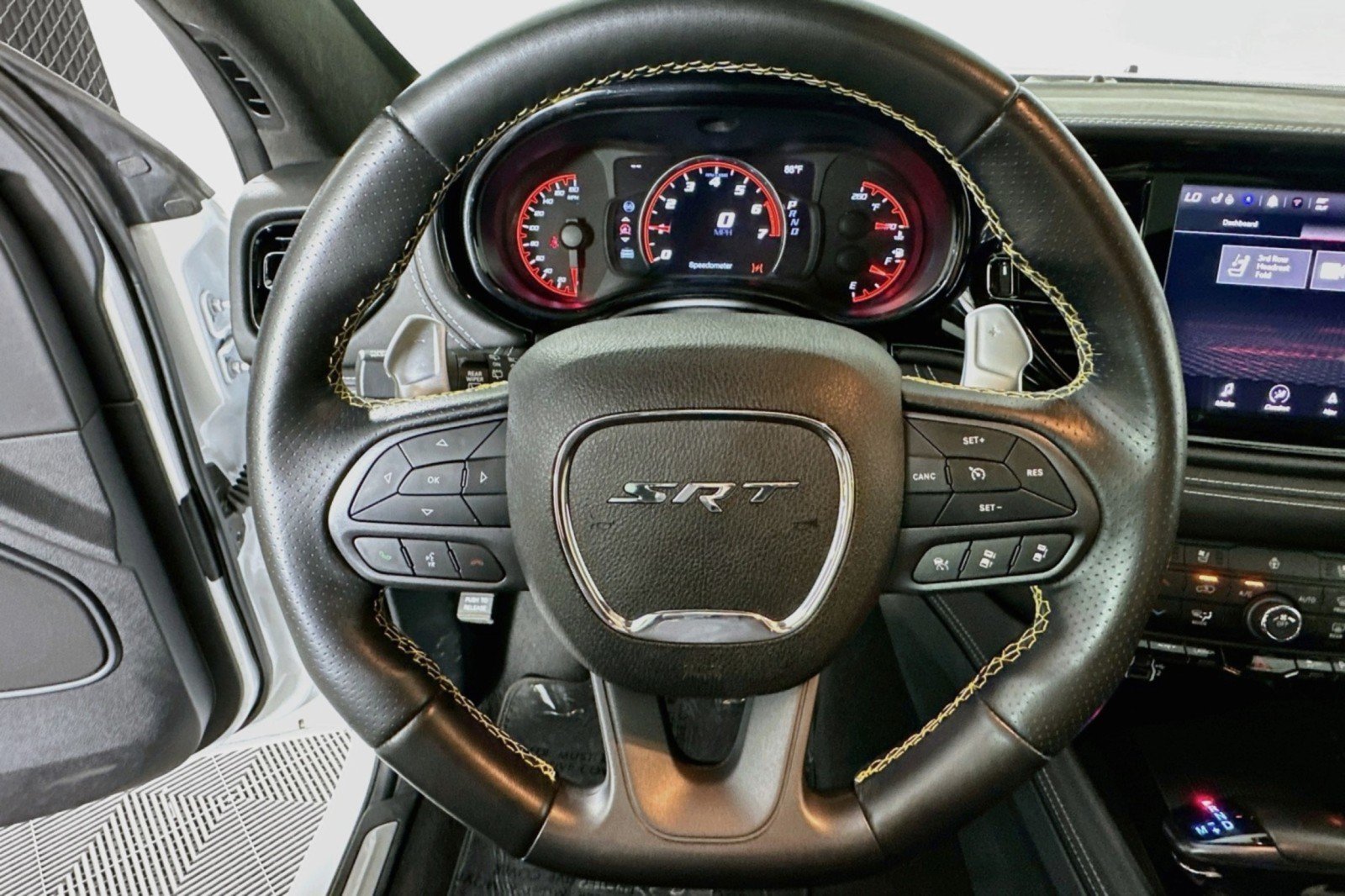 Used 2024 Dodge Durango SRT AWD/4WD image 20