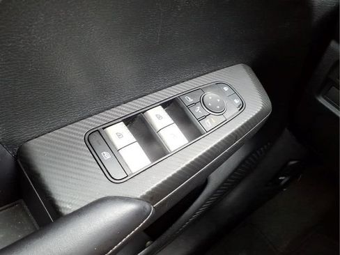 Used 2024 Mitsubishi Outlander SE AWD/4WD image 29