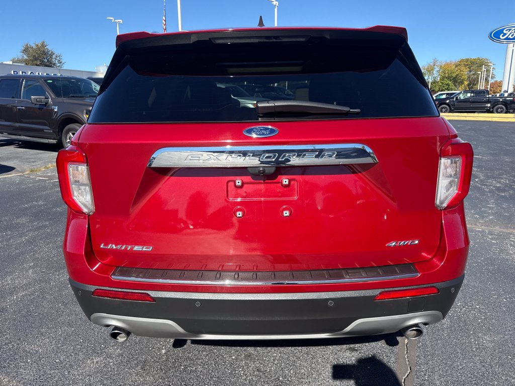 Used 2021 Ford Explorer Limited w/ Equipment Group 301A AWD/4WD image 8