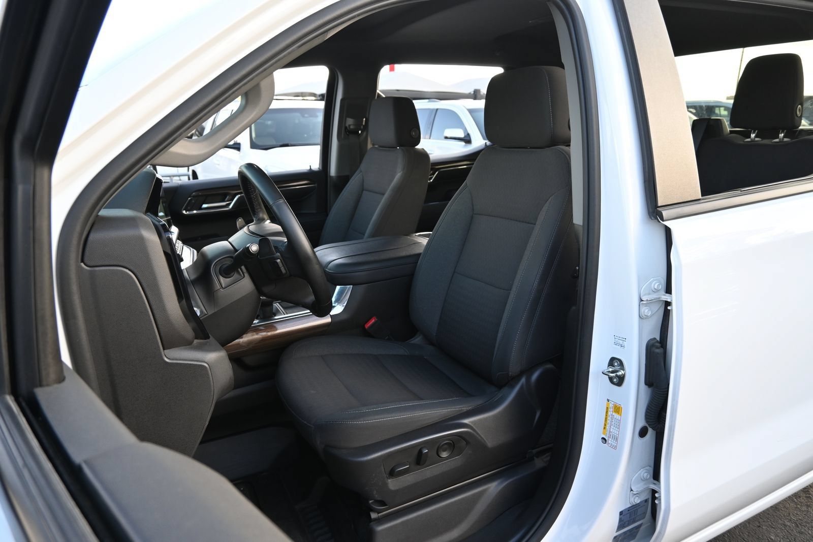 Used 2024 Chevrolet Silverado 1500 RST w/ Protection Package RWD image 18