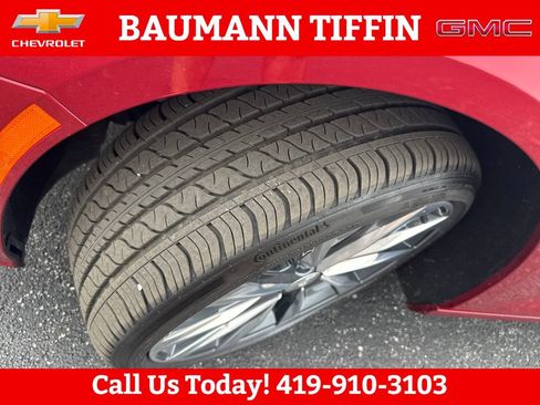 Used 2025 Cadillac CT4 Luxury w/ Sun And Sound Package AWD/4WD image 29