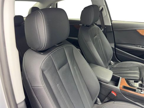 Used 2023 Audi A4 2.0T Premium w/ Convenience Package image 42