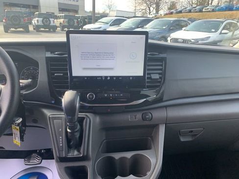 Certified 2024 Ford Transit 350 XLT image 32