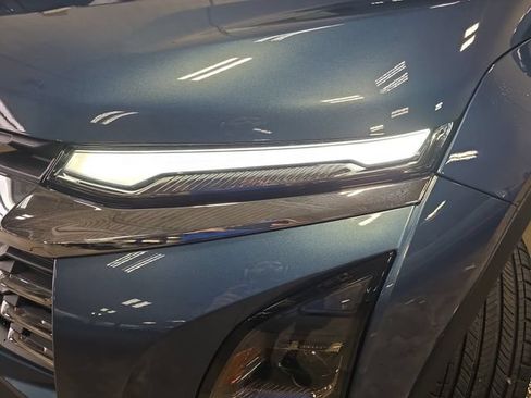 New 2026 Chevrolet Equinox LT w/ Safety and Technology Package AWD/4WD image 29