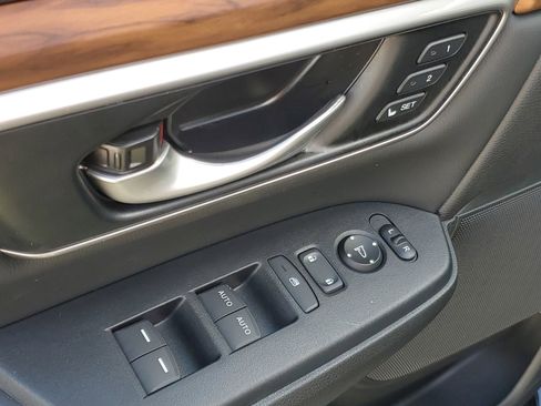 Used 2021 Honda CR-V EX-L image 18