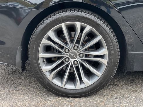 Used 2016 Hyundai Genesis 3.8 RWD image 29