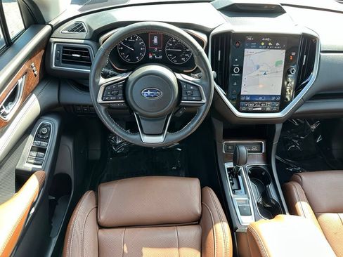 Used 2023 Subaru Ascent Touring AWD/4WD image 17