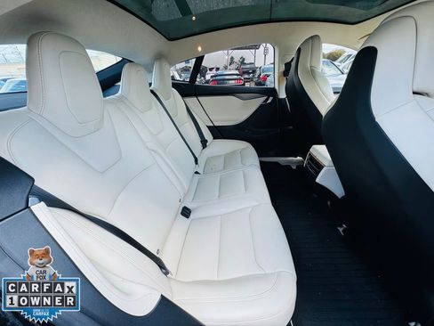 Used 2018 Tesla Model S 100D image 12