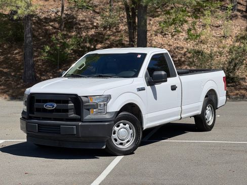 Used 2017 Ford F150 XL w/ Equipment Group 101A Mid image 1