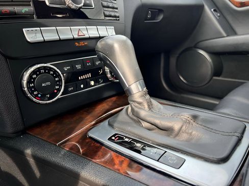 Used 2014 Mercedes-Benz C 250 Sedan image 55