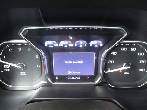 Used 2021 GMC Yukon SLT RWD image 17