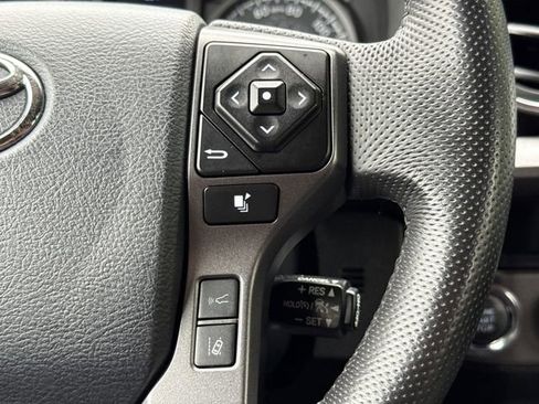 Used 2023 Toyota Tacoma TRD Off-Road w/ Technology Package AWD/4WD image 27