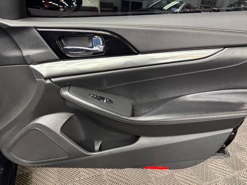 Used 2021 Nissan Maxima 3.5 SV w/ Floor Mat Group FWD image 52