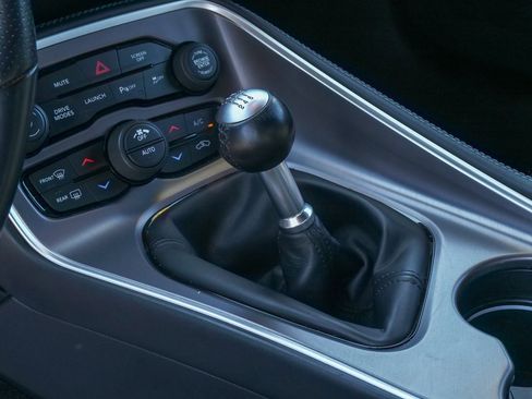 Used 2021 Dodge Challenger R/T Scat Pack w/ Plus Package image 17