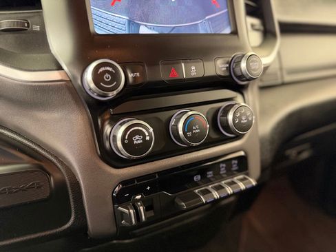 Used 2022 RAM 2500 Big Horn w/ Level 1 Equipment Group image 17