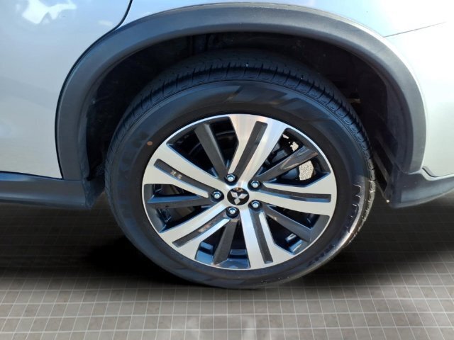 Used 2025 Mitsubishi Outlander Sport ES AWD/4WD image 12