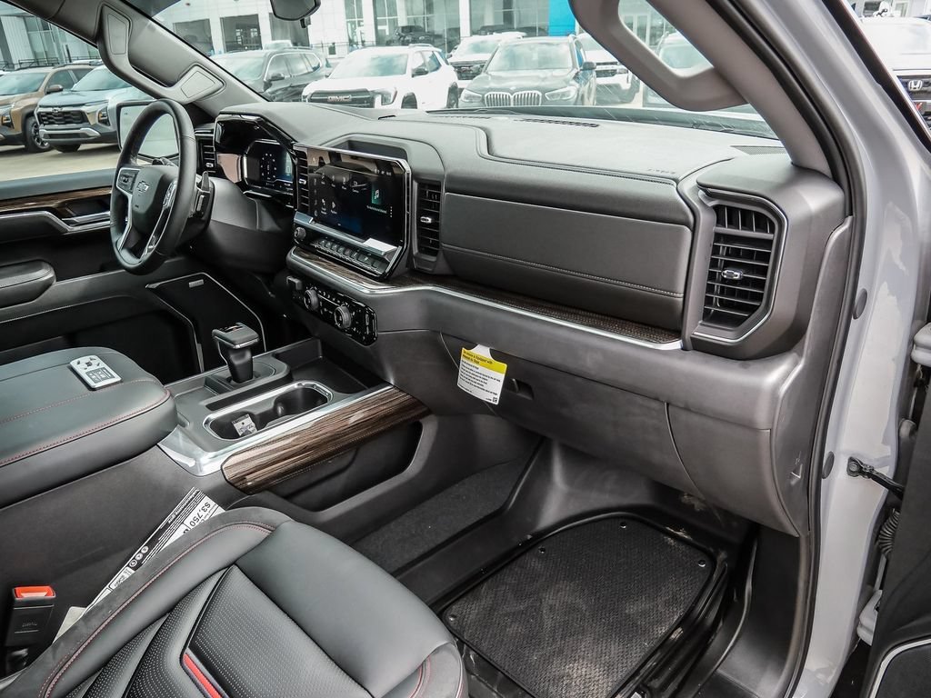 New 2025 Chevrolet Silverado 1500 RST w/ Convenience Package II AWD/4WD image 24