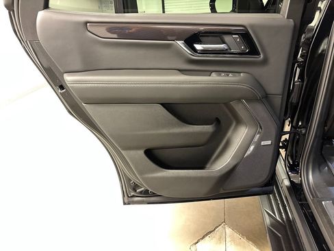 New 2026 GMC Yukon Elevation image 31