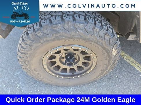 Used 2018 Jeep Wrangler Unlimited Sport AWD/4WD image 3