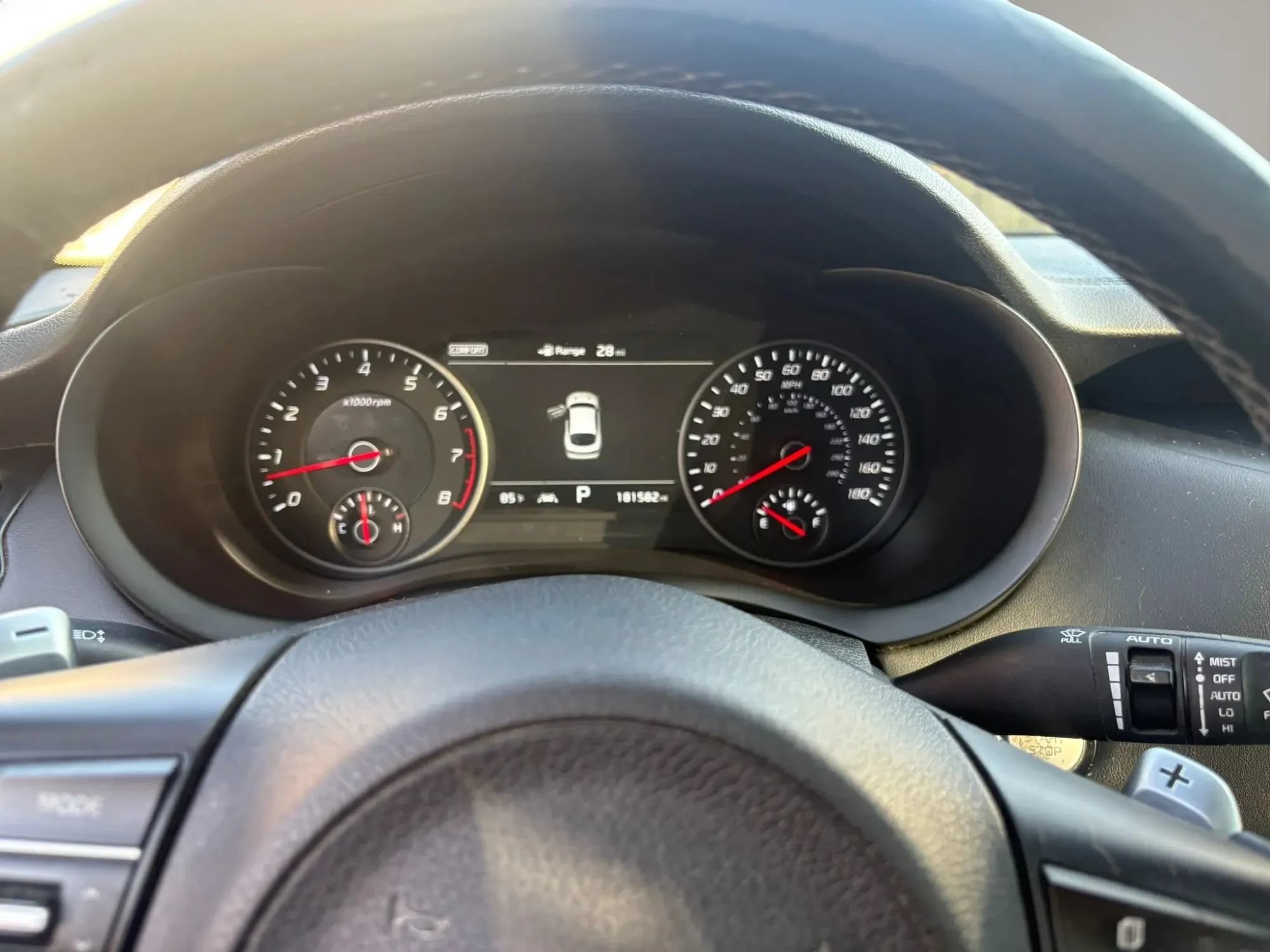 Used 2018 Kia Stinger GT2 AWD/4WD image 16