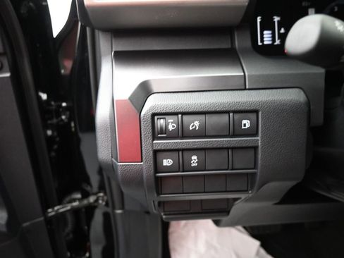 Used 2025 Toyota Tacoma TRD Sport RWD image 9