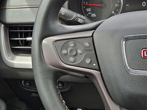 Used 2023 GMC Terrain AT4 image 29