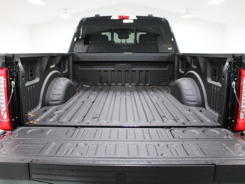 New 2026 Ford F250 XLT w/ XLT Premium Package image 22