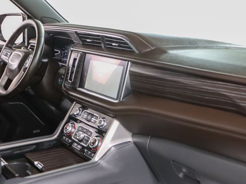 Used 2023 GMC Yukon Denali w/ Max Trailering Package AWD/4WD image 30