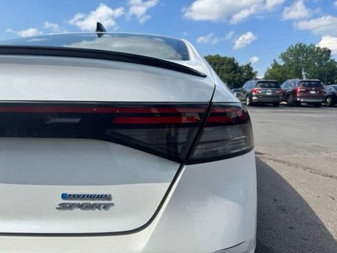 Used 2023 Honda Accord Sport image 9