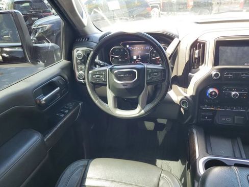 Used 2021 GMC Sierra 2500 Denali w/ Denali Ultimate Package image 13