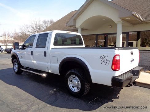 Used 2012 Ford F250 XL w/ PWR Equipment Group AWD/4WD image 4