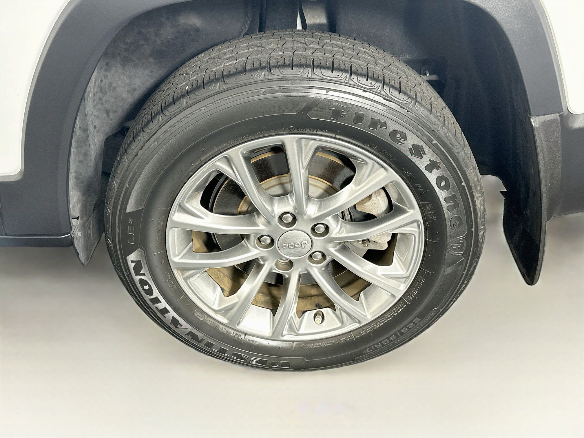 Used 2022 Jeep Cherokee Latitude Lux FWD image 11