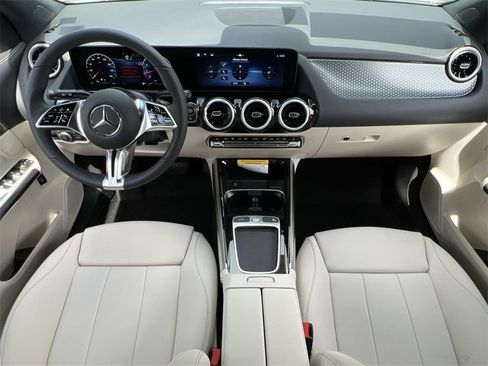Certified 2025 Mercedes-Benz GLA 250 GLA 250 image 20