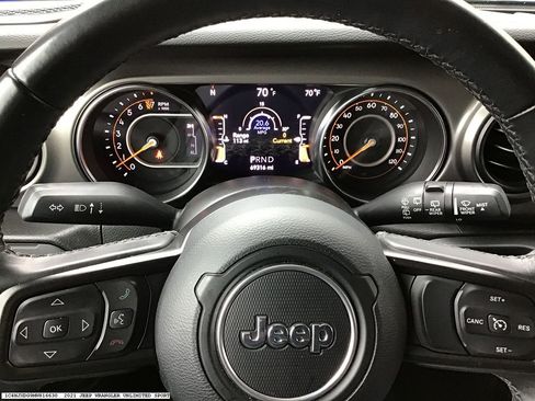 Used 2021 Jeep Wrangler Unlimited Sport AWD/4WD image 13