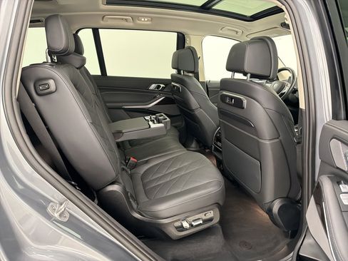 Used 2025 BMW X7 xDrive40i AWD/4WD image 20