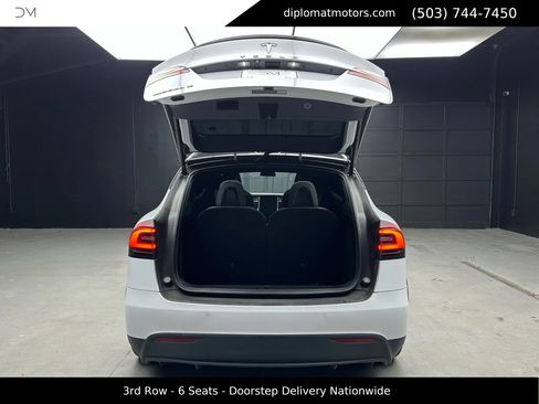 Used 2016 Tesla Model X 75D image 43