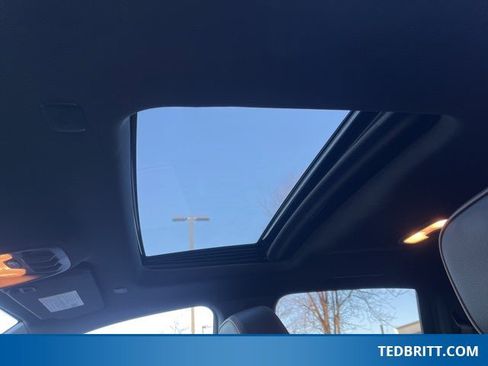 Used 2023 GMC Canyon Denali image 43