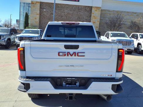 New 2026 GMC Sierra 2500 AT4 w/ AT4 Premium Plus Package image 24