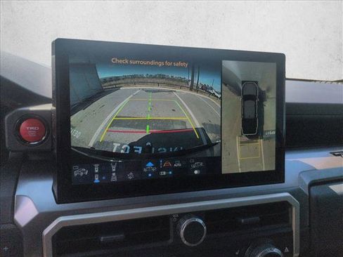 Used 2024 Toyota Tacoma TRD Off-Road w/ TRD Off Road Premium Package image 14