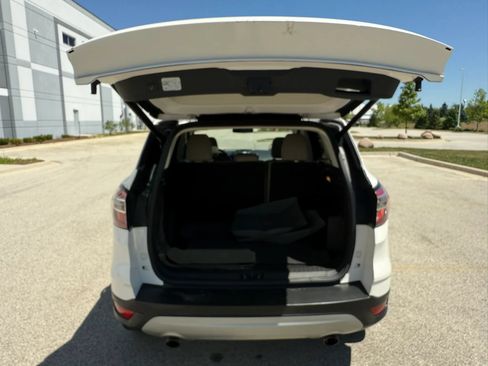 Used 2018 Ford Escape Titanium FWD image 28