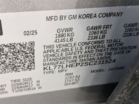 Used 2025 Chevrolet Trax LT w/ LT Convenience Package image 35