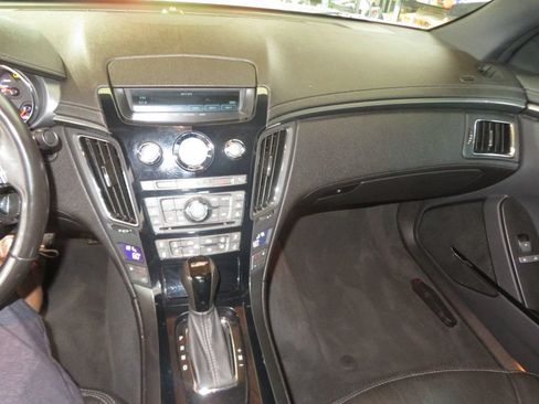 Used 2013 Cadillac CTS V RWD image 30