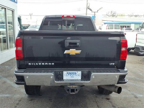 Used 2016 Chevrolet Silverado 2500 LTZ w/ Duramax Plus Package image 5