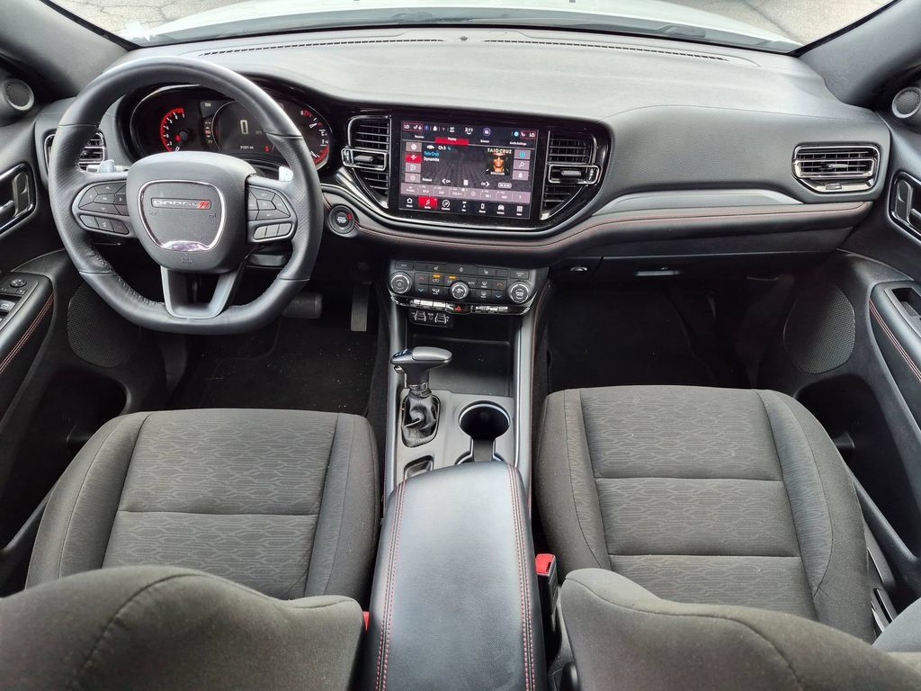 Used 2025 Dodge Durango GT AWD/4WD image 22