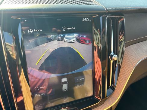Used 2019 Volvo XC60 T5 Inscription FWD image 10