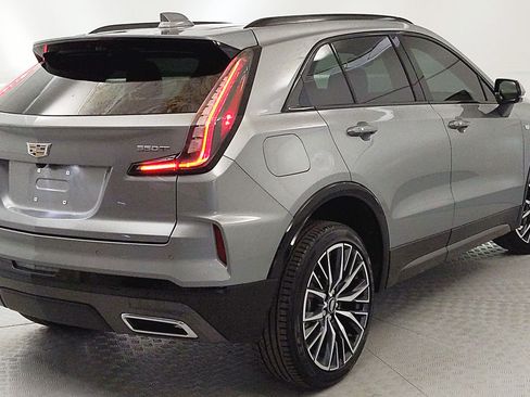 Used 2024 Cadillac XT4 Sport AWD/4WD image 3