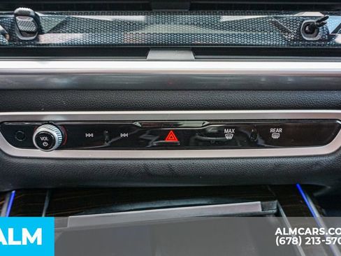 Used 2025 BMW X7 xDrive40i image 46