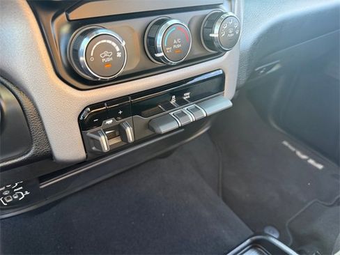 Used 2024 RAM 2500 Big Horn w/ Bed Utility Group image 46