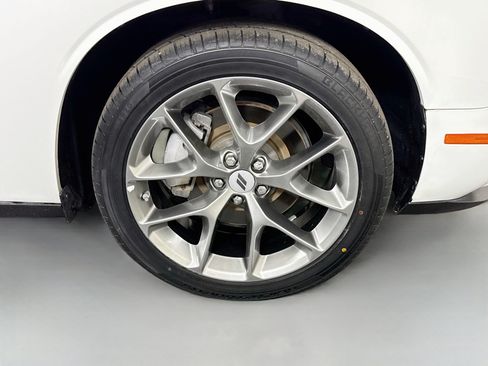 Used 2022 Dodge Challenger GT RWD image 30