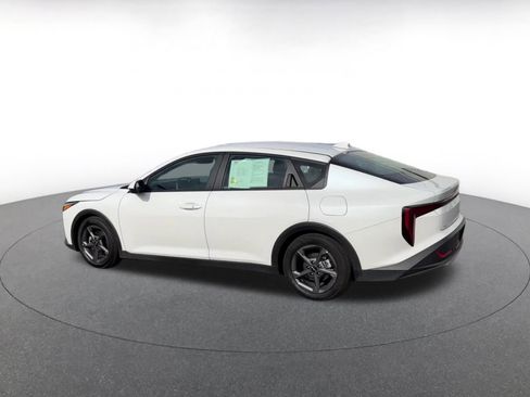 Used 2025 Kia K4 FWD image 10